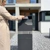 Metzler volně stojící poštovní schránka s přihrádkou na noviny z vysoce kvalitní oceli | Alves 3